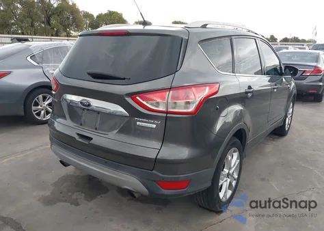 2016 Ford Escape Titanium из США, поврежденный, VIN 1FMCU0JX2GUA30516